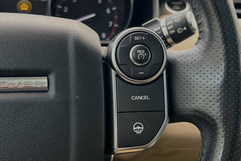 Land Rover Range Rover Sport 2016 price $23,900