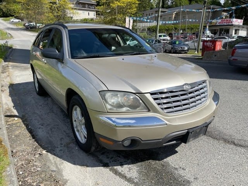 Chrysler Pacifica 2005 price $4,995