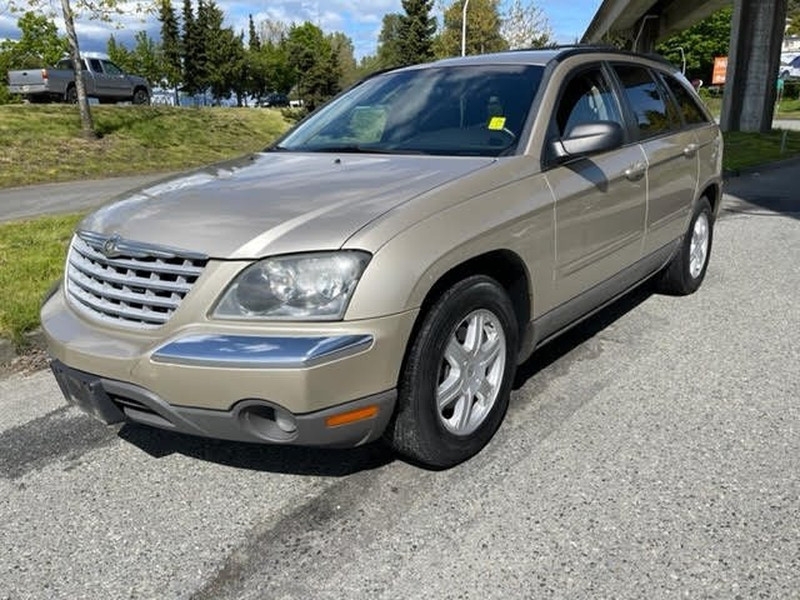 Chrysler Pacifica 2005 price $4,995
