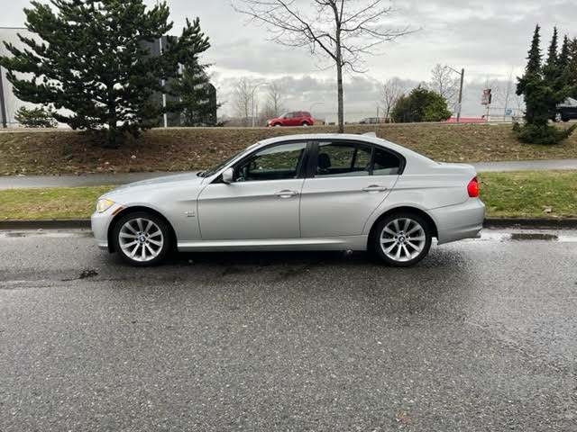 BMW 3-Series 2011 price $12,999