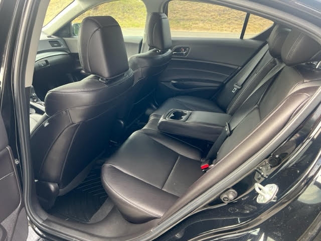 Acura ILX 2018 price $25,999