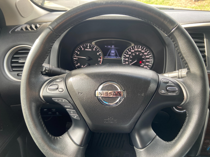 Nissan Pathfinder 2016 price $22,999