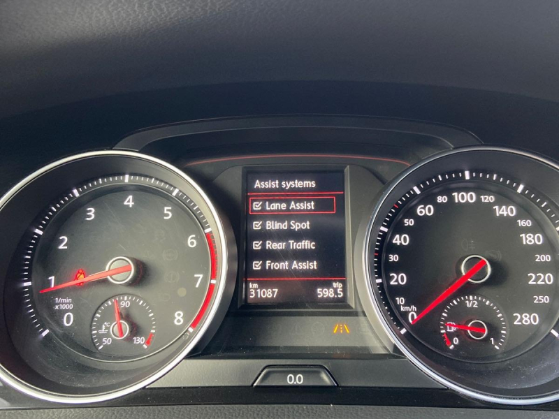 Volkswagen Golf GTI 2019 price $31,899
