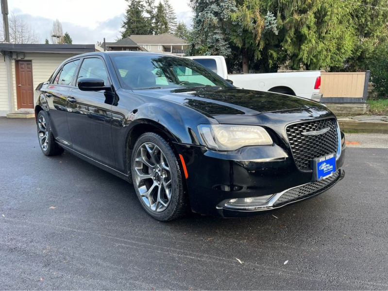 Chrysler 300-Series 2018 price $24,999