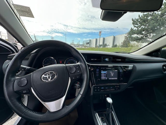 Toyota Corolla 2017 price $19,999