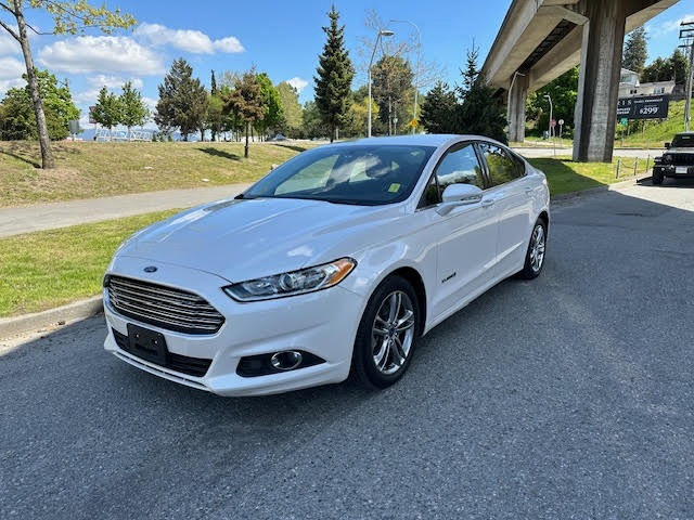 Ford Fusion 2016 price $17,999