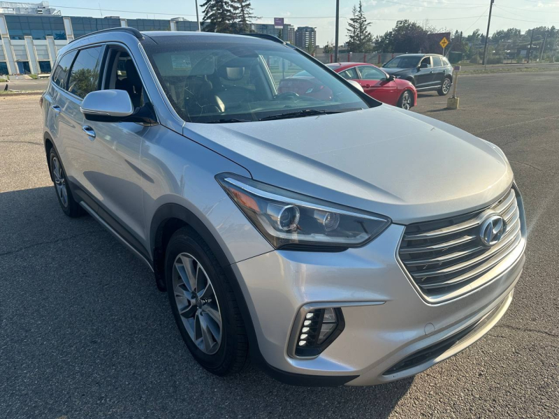 Hyundai Santa Fe 2017 price $21,700