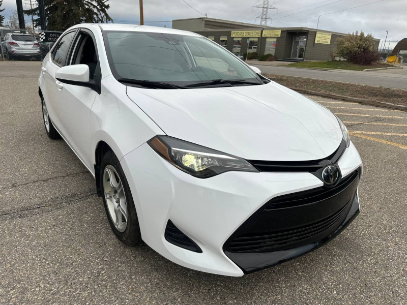 Toyota Corolla 2018 price $18,700