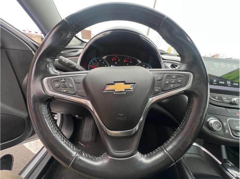 Chevrolet Malibu 2018 price $17,991
