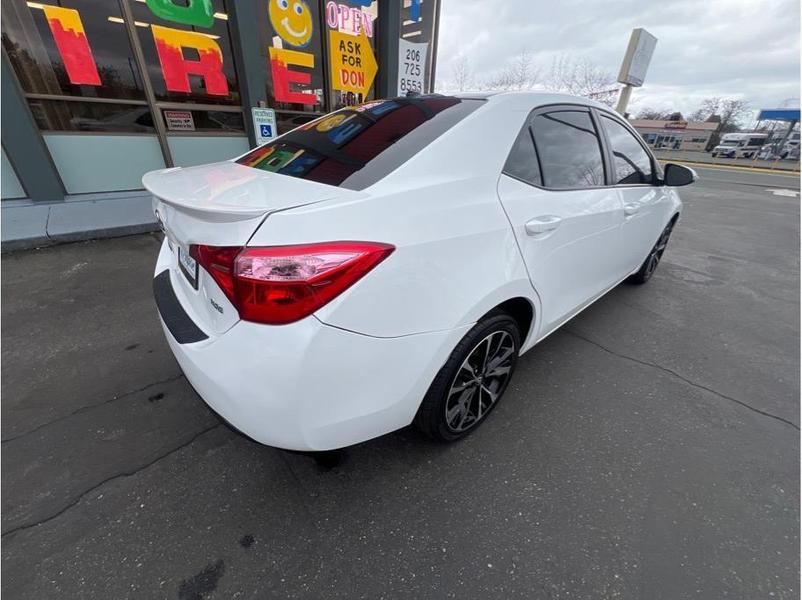 Toyota Corolla 2018 price $19,999