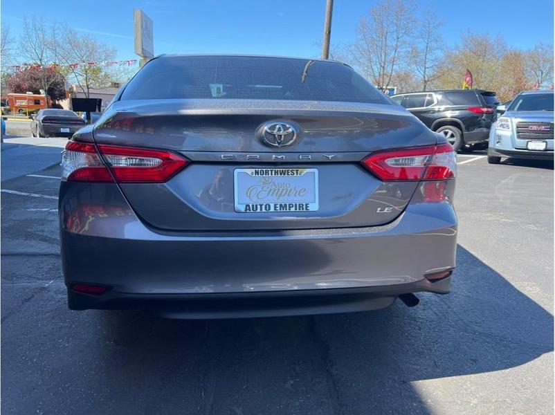 Toyota Camry 2018 price $21,991