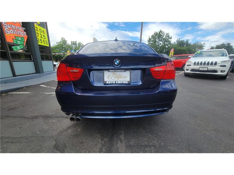 BMW 3 Series 2011 price $10,771
