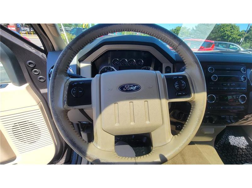 Ford F350 Super Duty Crew Cab 2009 price $16,991