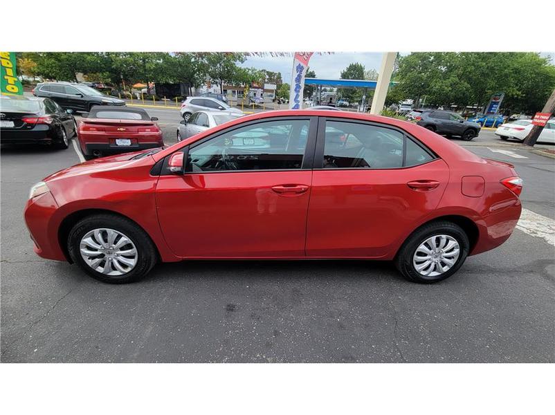 Toyota Corolla 2016 price $13,991