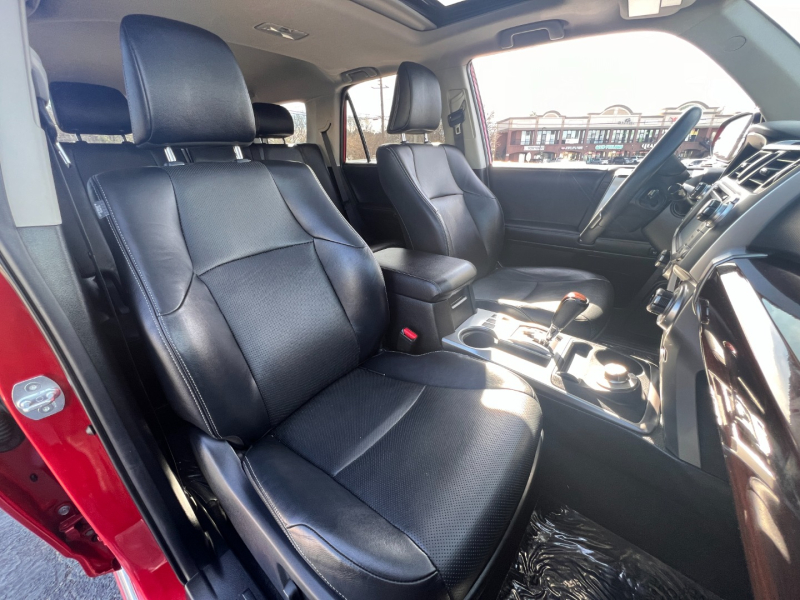 Toyota 4Runner 2019 price $6,000