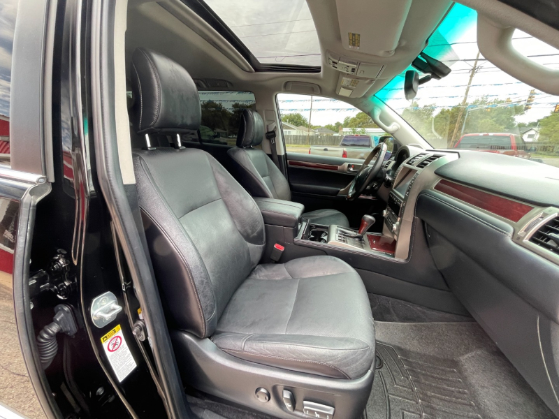 Lexus GX 460 2015 price $25,995