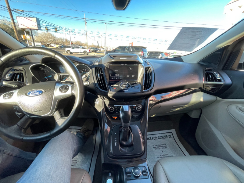 Ford Escape 2015 price $13,995