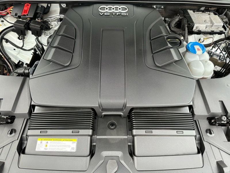 Audi Q7 2017 price $16,999