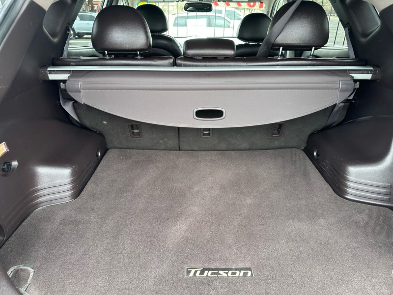 Hyundai Tucson 2013 price $10,999