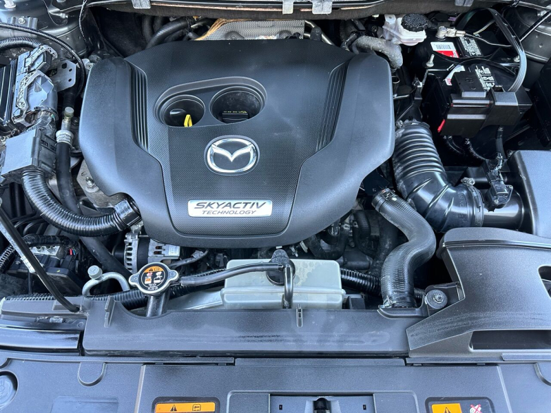 Mazda CX-9 2016 price $15,999