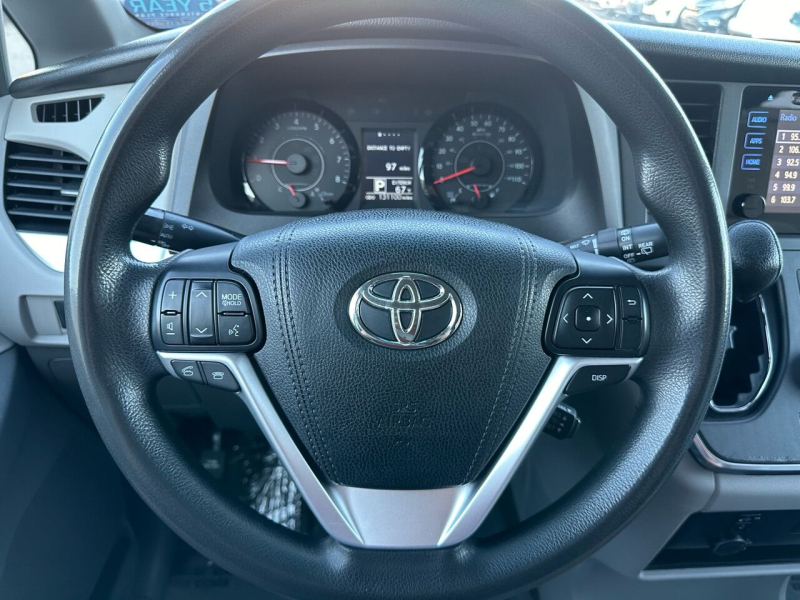 Toyota Sienna 2015 price $14,999