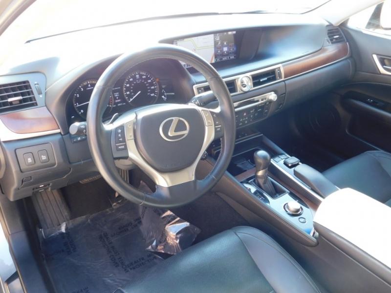 Lexus GS 350 2015 price $21,850