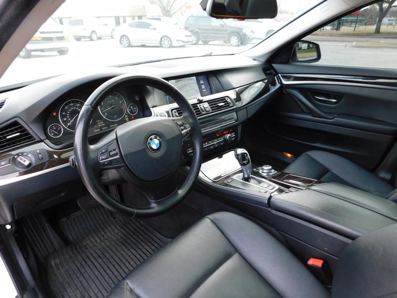 BMW 5-Series 2011 price $8,650