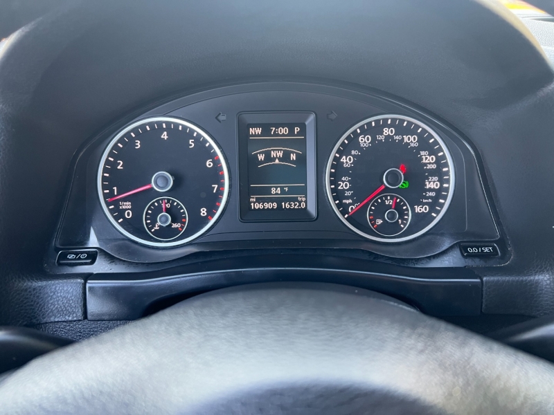 Volkswagen Tiguan 2016 price $12,999