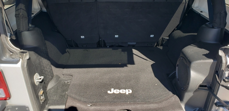 Jeep Wrangler Unlimited 2012 price $15,980