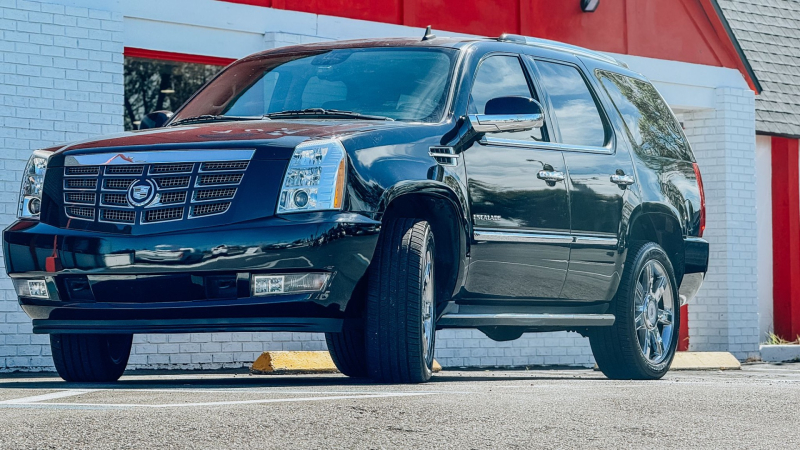 Cadillac Escalade 2012 price $13,980