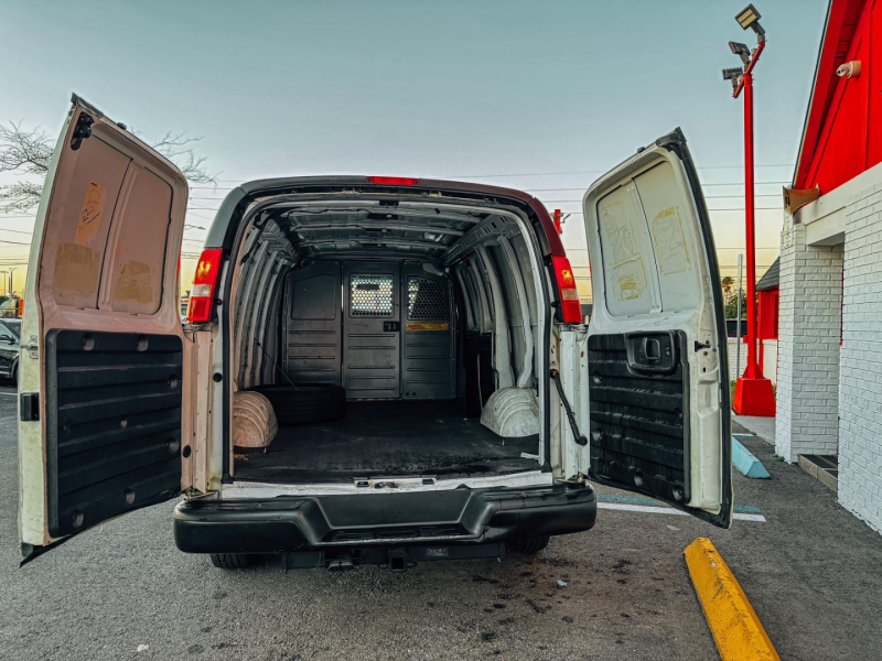 Chevrolet Express Cargo Van 2017 price $17,990