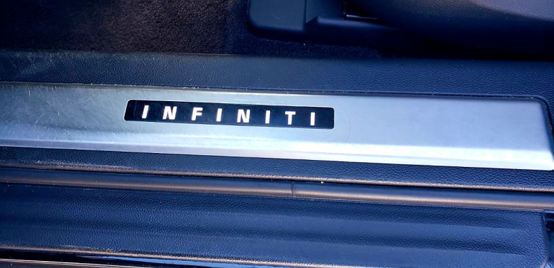 Infiniti QX70 2016 price $15,980