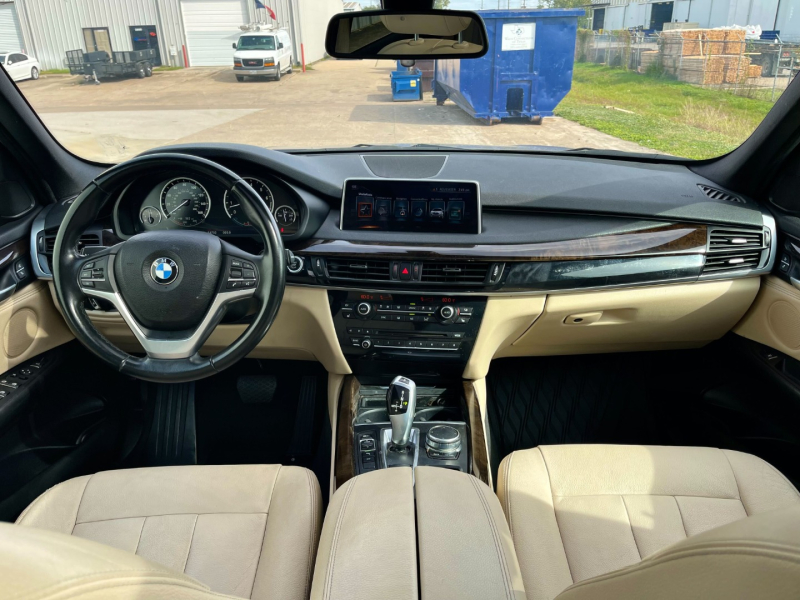 BMW X5 2017 price $27,888