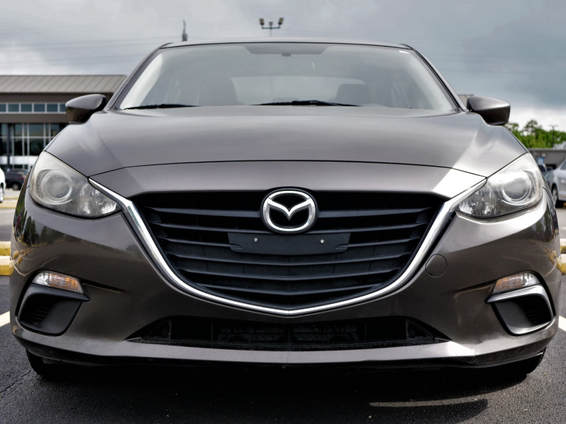 Mazda 3 2015 price $11,888