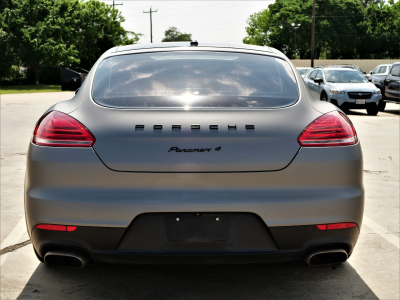 Porsche Panamera 2015 price $31,888