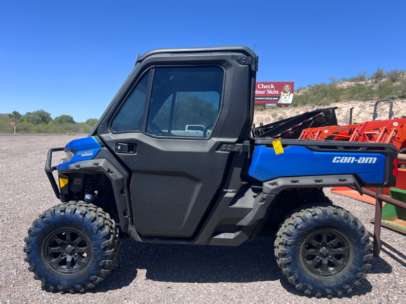 Can-Am DEFENDER 2021 price $24,500