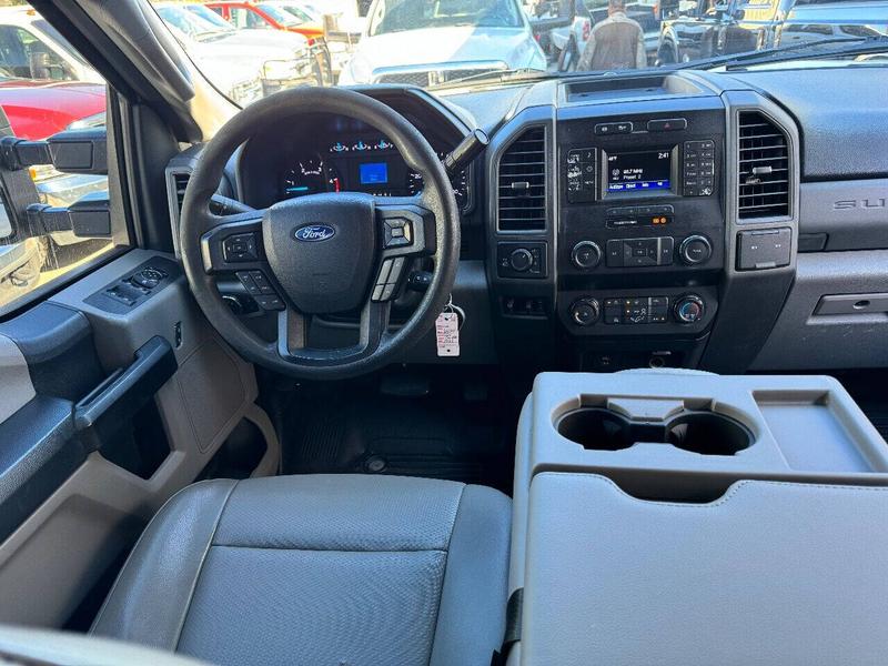 Ford Super Duty F-250 2019 price $33,995