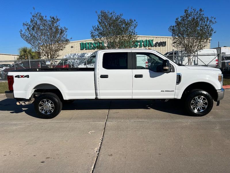 Ford Super Duty F-250 2019 price $33,995