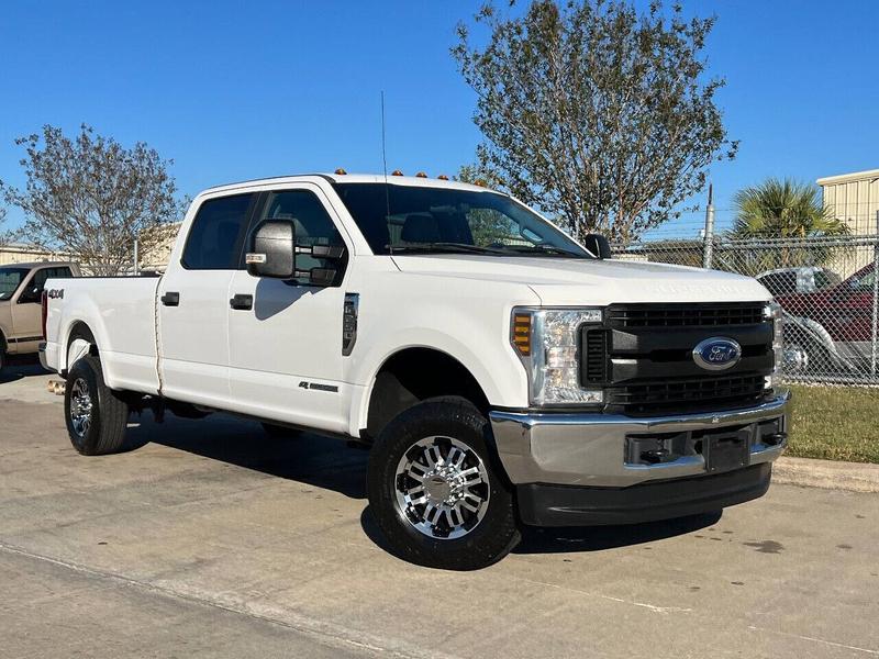 Ford Super Duty F-250 2019 price $33,995