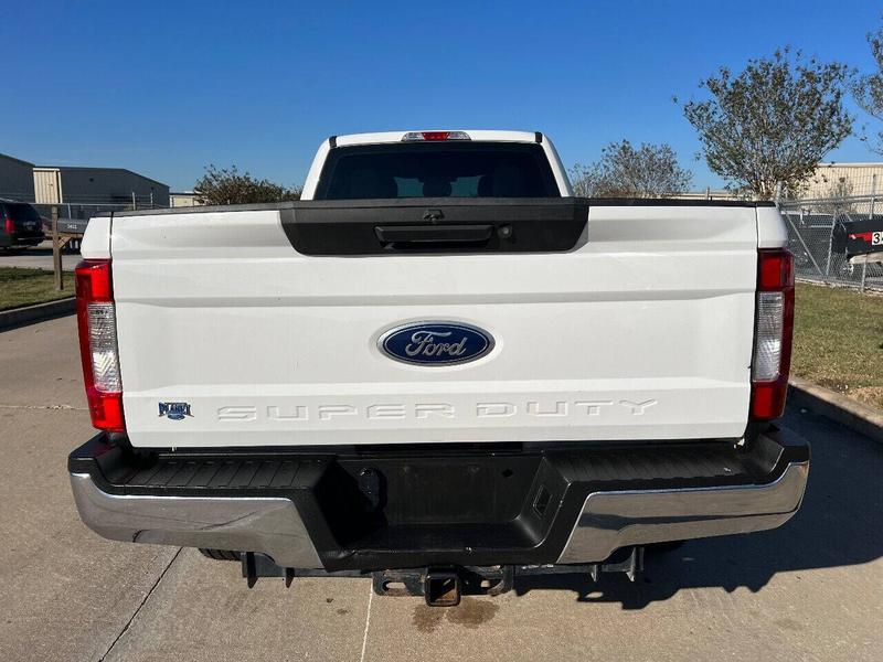 Ford Super Duty F-250 2019 price $33,995