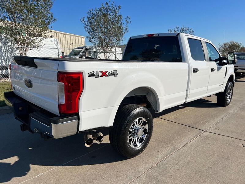 Ford Super Duty F-250 2019 price $33,995