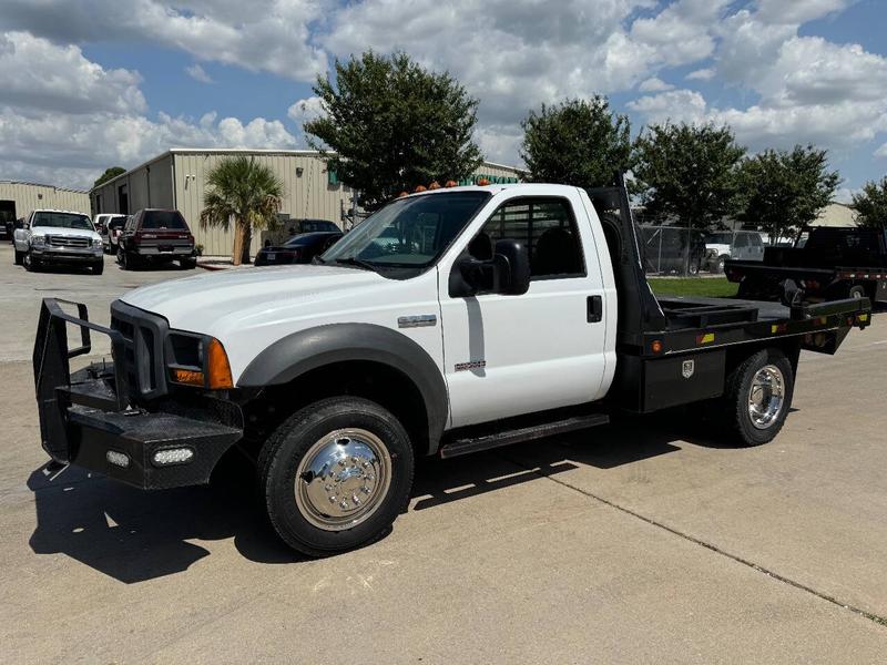 Ford Super Duty F-450 2005 price $29,995