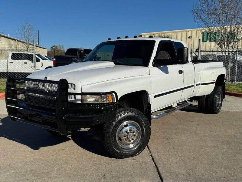 Dodge Ram 3500 1998 price $35,995