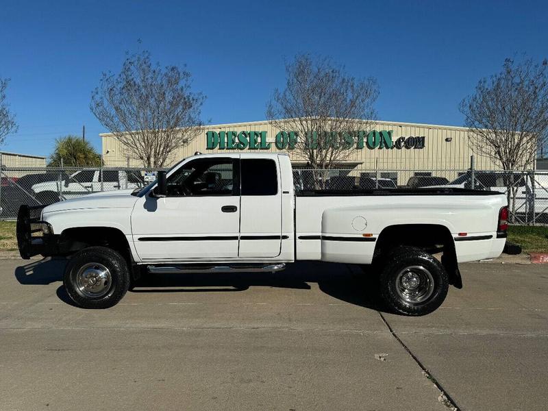 Dodge Ram 3500 1998 price $35,995