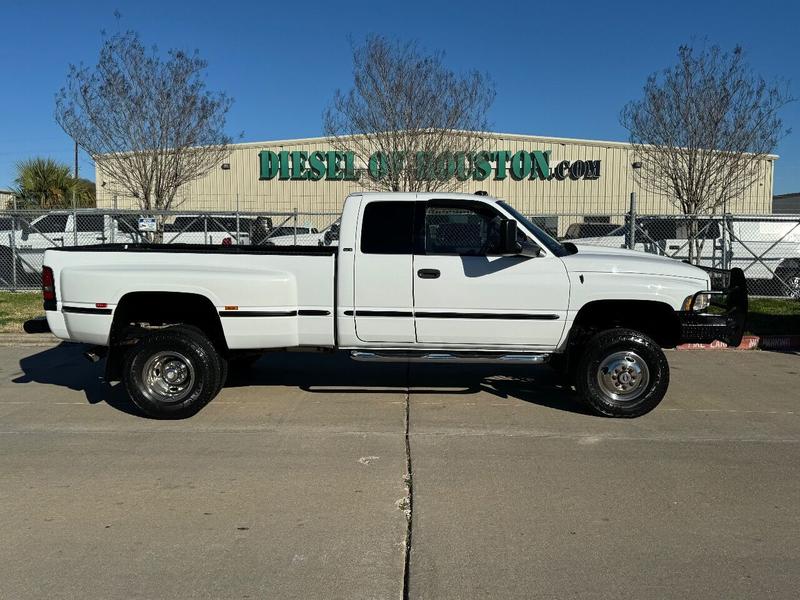 Dodge Ram 3500 1998 price $35,995