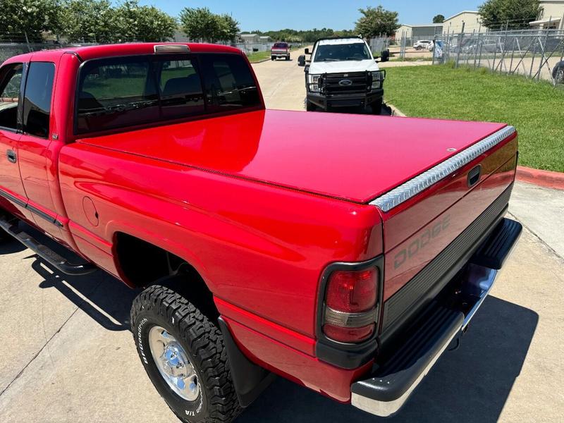 Dodge Ram 2500 2000 price $29,995