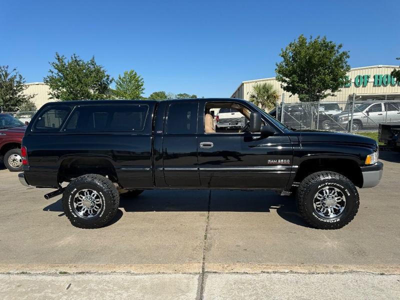 Dodge Ram 2500 1998 price $29,995