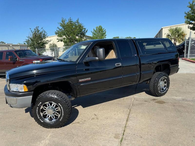 Dodge Ram 2500 1998 price $29,995