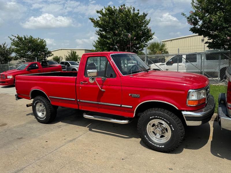 Ford Super Duty F-250 1996 price $35,995