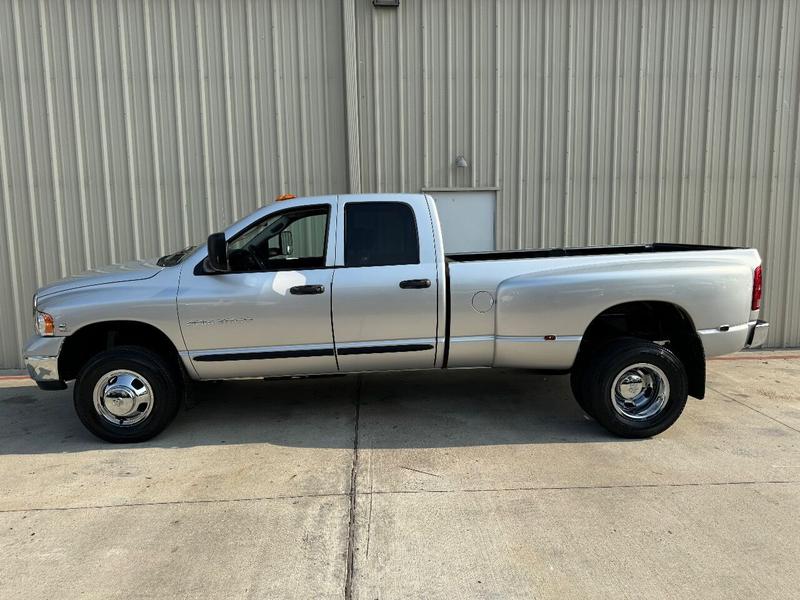 Dodge Ram 3500 2004 price $39,995